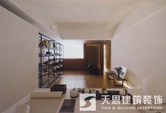 <a href=http://cshyb.cn/ target=_blank class=infotextkey>合肥辦公室裝修</a>側(cè)面書架